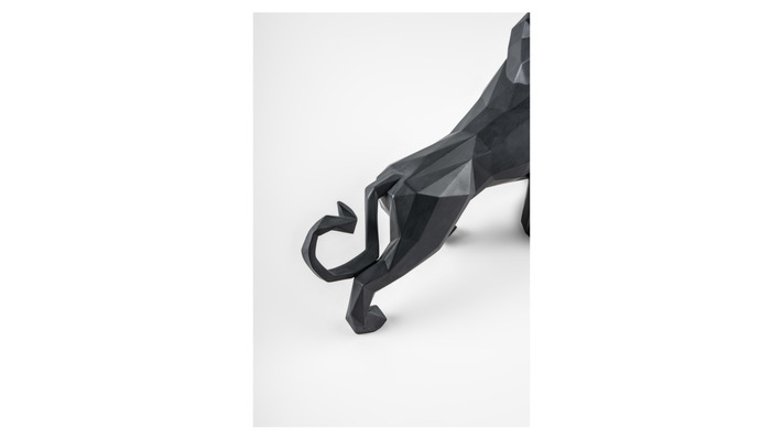 Хосе Сантаулалия. Лев (коллекция Оригами)